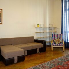 Апартаменты LUXKV Apartment on Gnezdnikovskiy развлечения