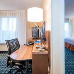 Отель Fairfield Inn & Suites Meridian удобства в номере фото 2