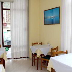 Отель Nefeli Hotel Греция, Афины - отзывы, цены и фото номеров - забронировать отель Nefeli Hotel онлайн питание фото 2