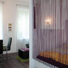 Отель Small Modern Apartment Vienna - Seidlgasse Австрия, Вена - отзывы, цены и фото номеров - забронировать отель Small Modern Apartment Vienna - Seidlgasse онлайн комната для гостей фото 4