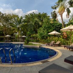 Отель Paradise Beach Resort Samui бассейн
