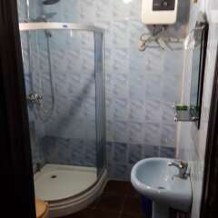 Отель House 3 Guest House ванная