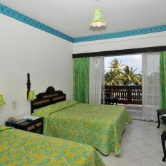 Отель Bamburi Beach Бамбури комната для гостей