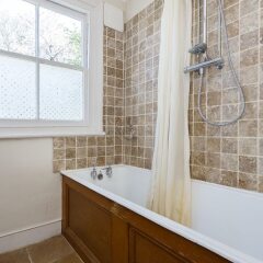Отель Veeve - Big Oakfield House Великобритания, Лондон - отзывы, цены и фото номеров - забронировать отель Veeve - Big Oakfield House онлайн ванная