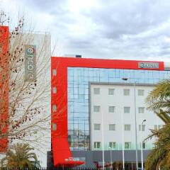 Отель Ramada Encore Tangier Марокко, Танжер - 1 отзыв об отеле, цены и фото номеров - забронировать отель Ramada Encore Tangier онлайн приотельная территория