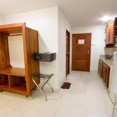 Отель Bella Villa Serviced Apartments Таиланд, Паттайя - 13 отзывов об отеле, цены и фото номеров - забронировать отель Bella Villa Serviced Apartments онлайн удобства в номере
