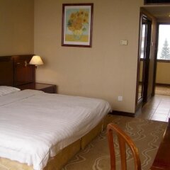 Qing Yuan Hotel комната для гостей фото 3