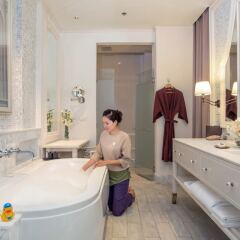 Отель U Sathorn Bangkok спа