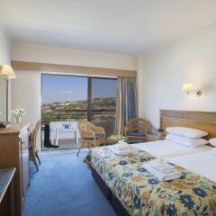 Bella Napa Bay Hotel комната для гостей