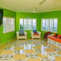 Отель Emerald View Resort Villa детские мероприятия фото 2