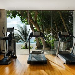 Отель The Surin Phuket фитнесс-зал фото 4
