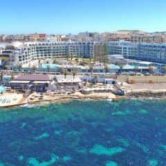 Dolmen Hotel Malta Каура фото 2