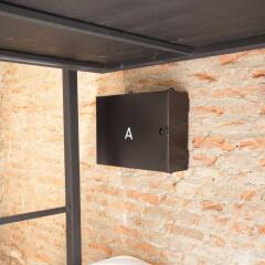 Thrive The Hostel Бангкок сейф в номере
