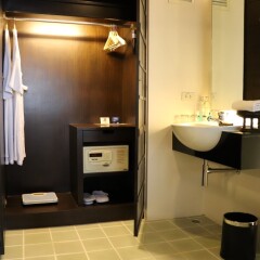 Sunbeam Hotel Pattaya сейф в номере