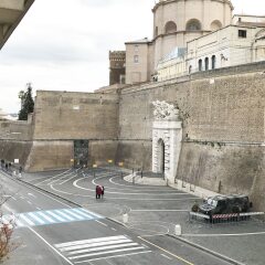 Отель My Bed Vatican Museum спортивное сооружение