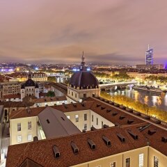 Отель Sofitel Lyon Bellecour Франция, Лион - 2 отзыва об отеле, цены и фото номеров - забронировать отель Sofitel Lyon Bellecour онлайн балкон