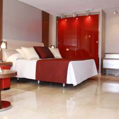 Отель Ms Aguamarina Aparthotel Торремолинос комната для гостей