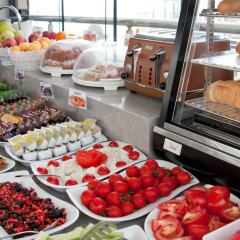 Seraglio Hotel & Suites фото 12