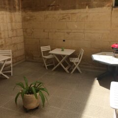 Отель Maltese Rooms Мальта, Слима - отзывы, цены и фото номеров - забронировать отель Maltese Rooms онлайн питание фото 2