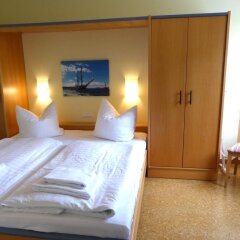 Strandlaufer Im Haus Strelasund In Ostseebad Binz Germany From