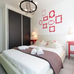 Отель Suite Coquelicot - Five Stars Holiday House Ницца комната для гостей фото 2