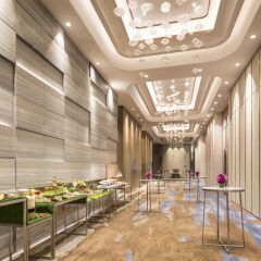DoubleTree by Hilton Hotel Shenzhen Longhua интерьер отеля фото 3