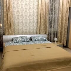 Апартаменты LUXKV Apartment on Nikolayeva комната для гостей