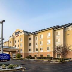 Отель Fairfield Inn And Suites By Marriott Lake City Лейк-Сити парковка
