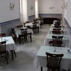 Отель Nuevo Hotel Испания, Херес-де-ла-Фронтера - отзывы, цены и фото номеров - забронировать отель Nuevo Hotel онлайн питание фото 3