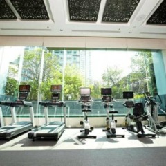 Отель Cityview Circle Bts Pool Gym Бангкок фитнесс-зал