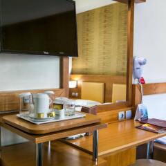 Athens Cypria Hotel в номере