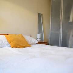 Апартаменты 1 Bedroom Apartment Near Angel Station Лондон комната для гостей фото 4