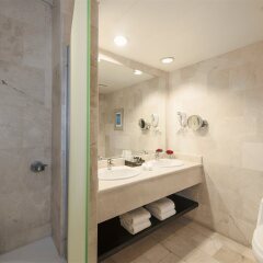 Отель Privilege Club at Ocean Blue & Sand - All Inclusive Доминикана, Пунта Кана - отзывы, цены и фото номеров - забронировать отель Privilege Club at Ocean Blue & Sand - All Inclusive онлайн ванная фото 2