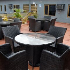 Kings Celia Hotel & Suites