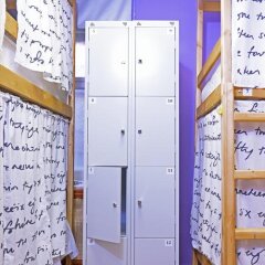 Гостиница Хостел Travel Inn Достоевская в Москве 1 отзыв об отеле, цены и фото номеров - забронировать гостиницу Хостел Travel Inn Достоевская онлайн Москва сейф в номере