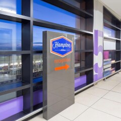 Отель Hampton by Hilton Liverpool/John Lennon Airport Великобритания, Ливерпуль - отзывы, цены и фото номеров - забронировать отель Hampton by Hilton Liverpool/John Lennon Airport онлайн банкомат