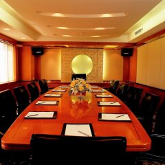 Отель Jianguo Hotel Shanghai Китай, Шанхай - отзывы, цены и фото номеров - забронировать отель Jianguo Hotel Shanghai онлайн помещение для мероприятий