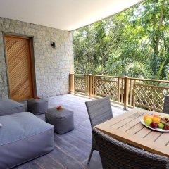 Le Domaine de L'Orangeraie in La Digue, Seychelles from 545$, photos, reviews - zenhotels.com balcony