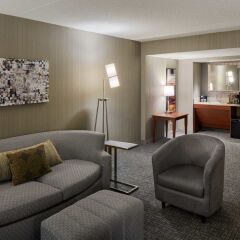 Отель Courtyard By Marriott Columbus West Колумбус комната для гостей фото 2