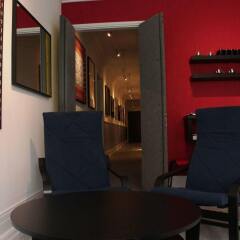 Отель My Rainbow Rooms Gay Men's Guest House гостиничный бар
