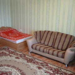Апартаменты Apartment on Kholodilnaya 134 Тюмень комната для гостей фото 2