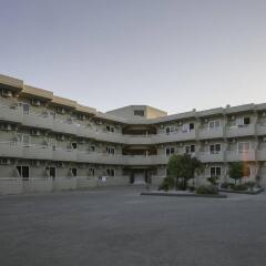 Апартаменты Hillside Studios & Apartments парковка
