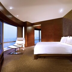 Отель Hyatt On The Bund комната для гостей фото 2