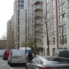 Апартаменты Stratford Luxury Apartment парковка