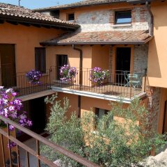 Отель B&B Antico Borgo Манерба-дель-Гарда фото 4
