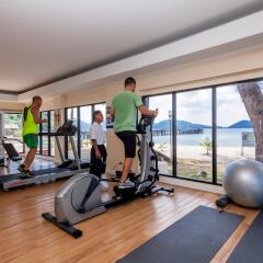 Отель Thavorn Beach Village Resort & Spa Phuket фитнесс-зал фото 2