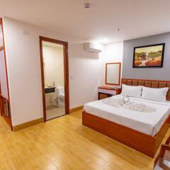 Canary Nha Trang Hotel сейф в номере