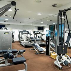 Отель Adina Apartment Hotel Berlin CheckPoint Charlie Германия, Берлин - 4 отзыва об отеле, цены и фото номеров - забронировать отель Adina Apartment Hotel Berlin CheckPoint Charlie онлайн фитнесс-зал фото 2