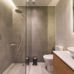 Отель Urban Central Living Thessaloniki Греция, Салоники - отзывы, цены и фото номеров - забронировать отель Urban Central Living Thessaloniki онлайн ванная фото 2