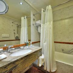 Отель Hilton Milan 4* Номер Делюкс с различными типами кроватей фото 11